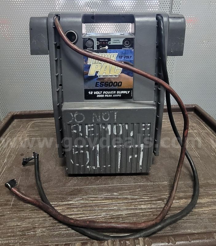 **** Truck Pac Es6000 3000 Peak Amp 12-Volt Jump Starter And Power Supply **** (I)