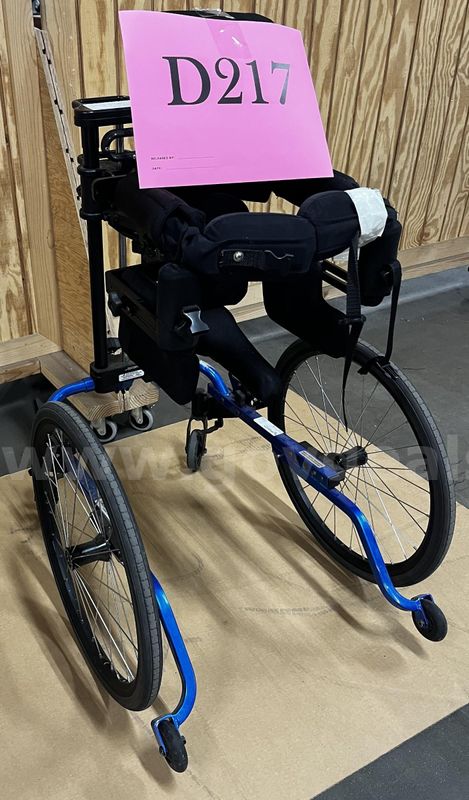 **** Kid-Walk Li-308 Gait Trainer **** (I)
