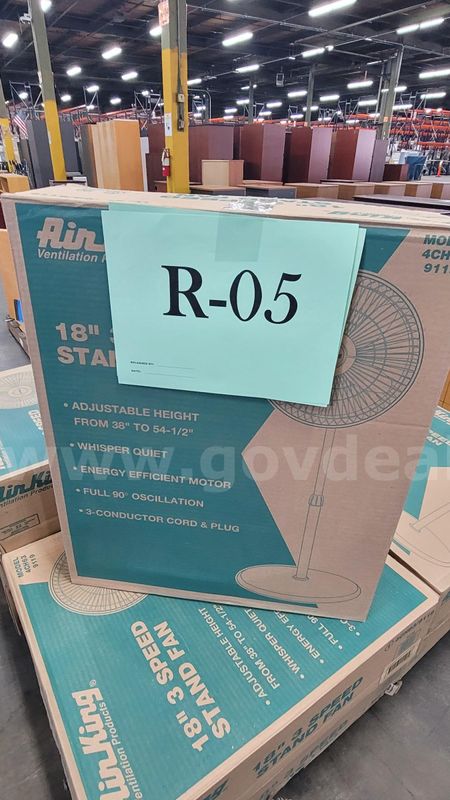 **** 18 Inch Air King 3 Speed Stand Fan ****