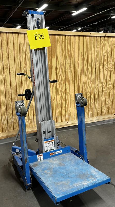 **** Genie Sl-5 Super-Lift Advantage Material Lift **** (I)