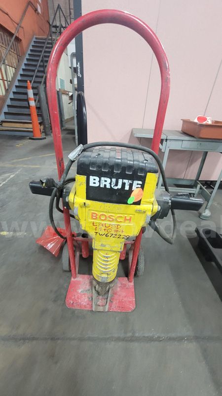 **** Bosch Brute Hammer With Cart (I)****
