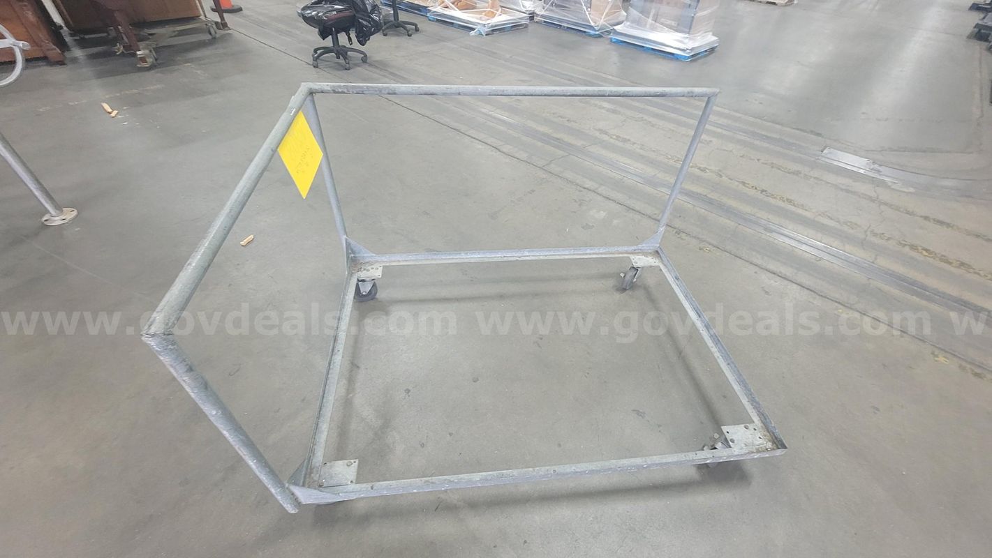 **** Heavy Duty Metal Table Dolly**** (I)