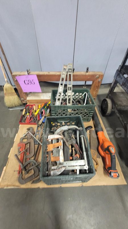 **** Assorted Wood Working Tools **** (I)