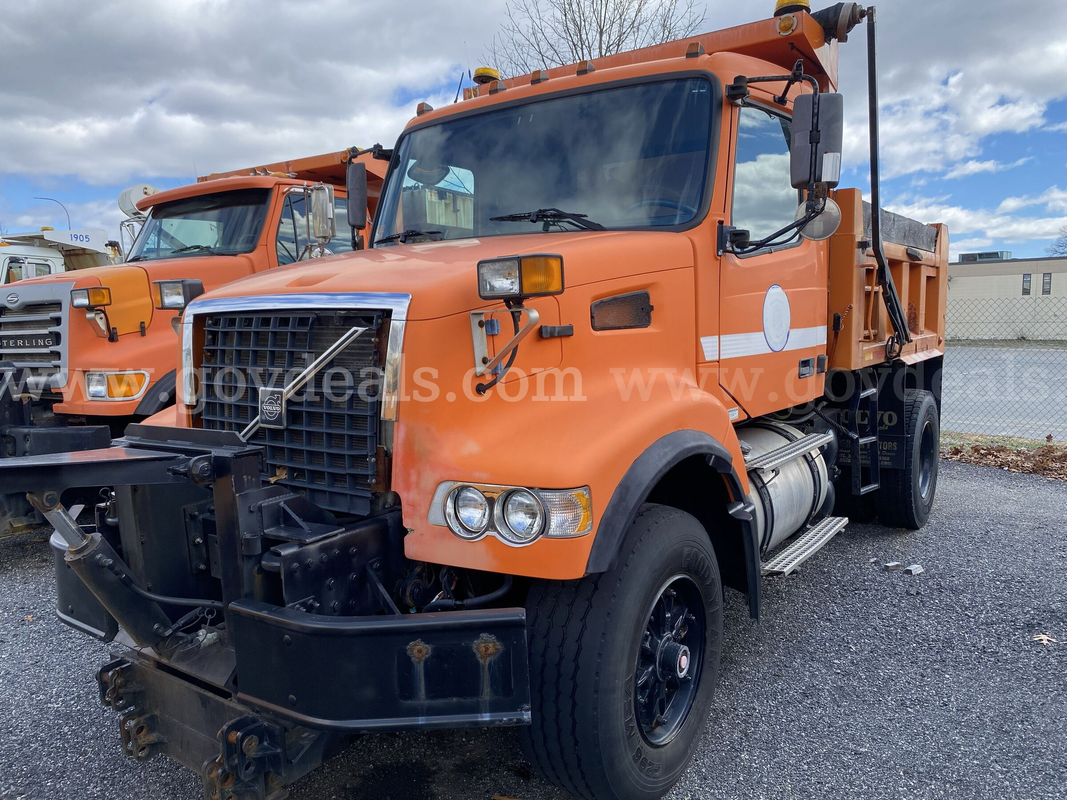 2003 Volvo VHD