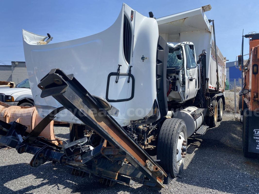 2016 International WorkStar 7600