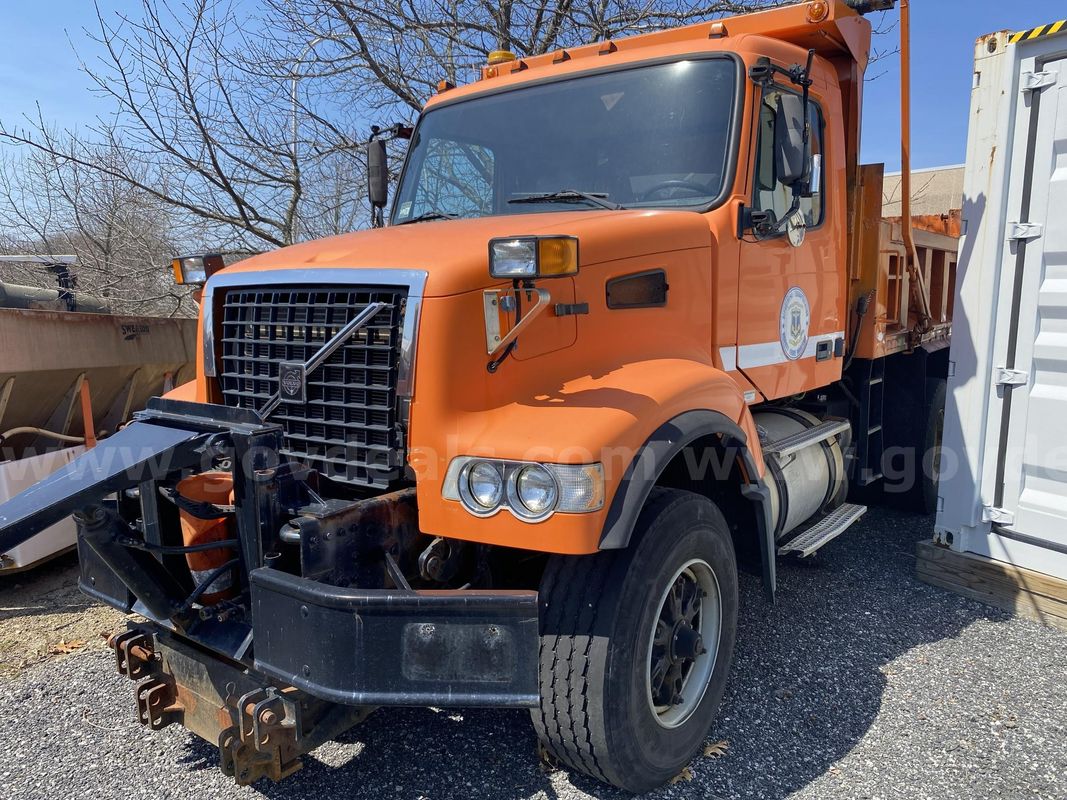 2003 Volvo VHD