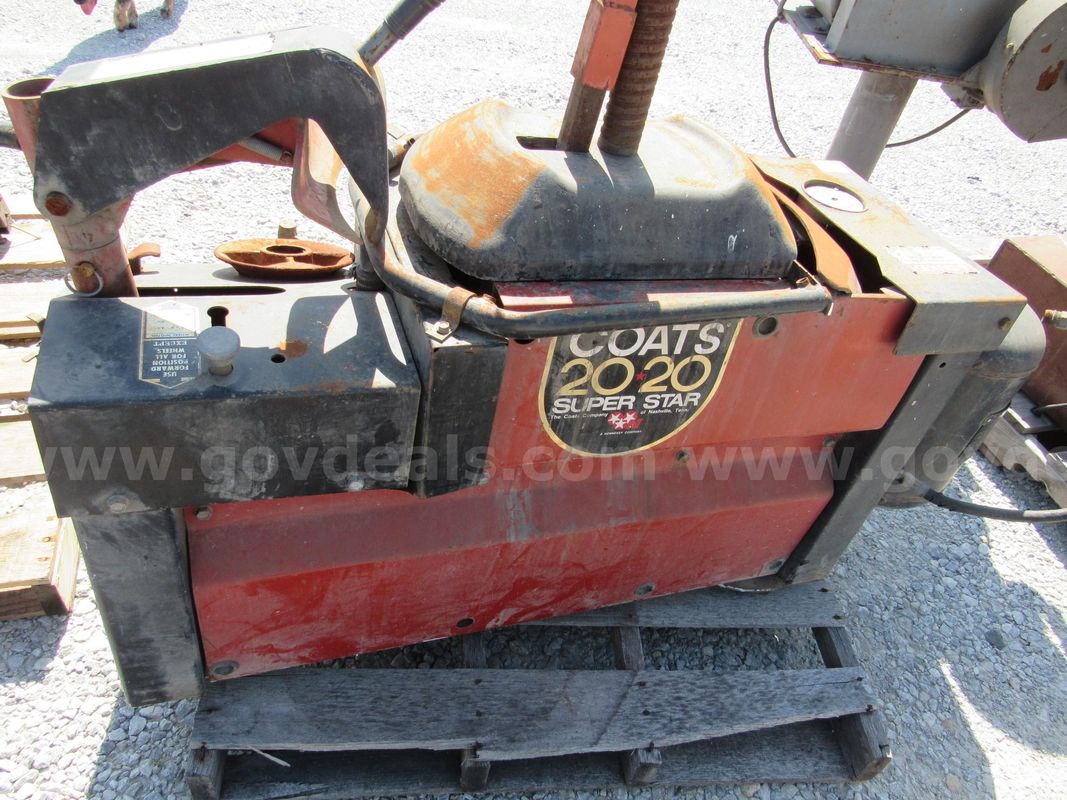 Coats 20/20 Tire Machine