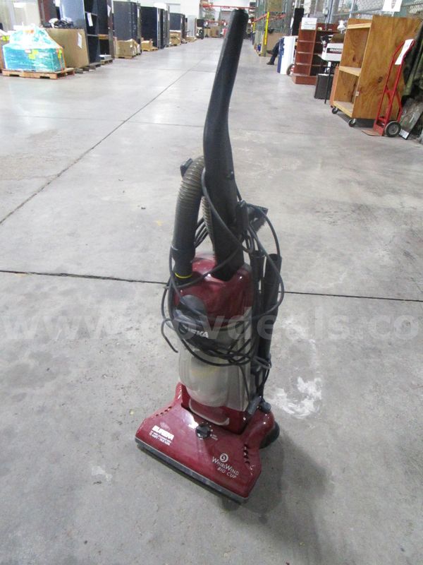 Eureka Vacuum (J)
