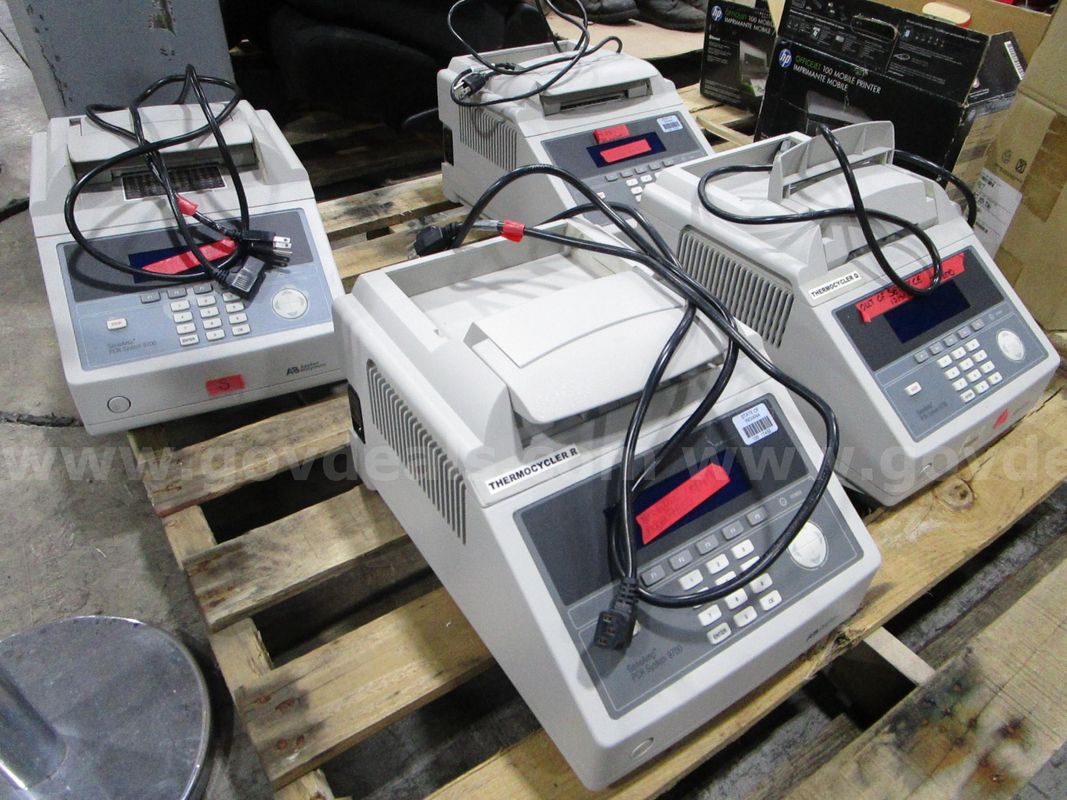 4 GeneAmp PCR System 9700 (E)