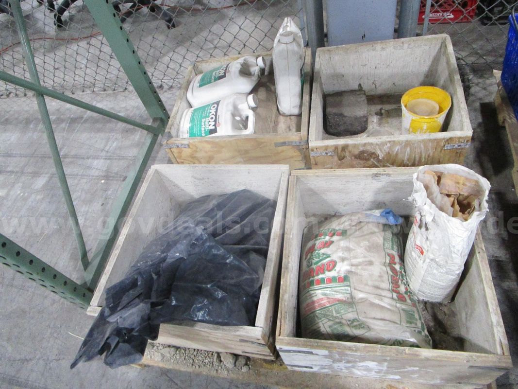 Landscaping Materials (L)