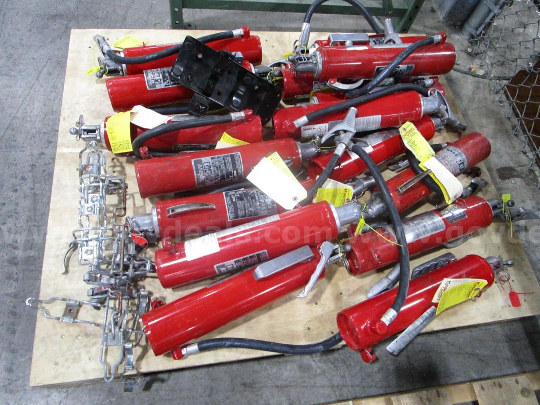 16 Fire Extinguishers (K)