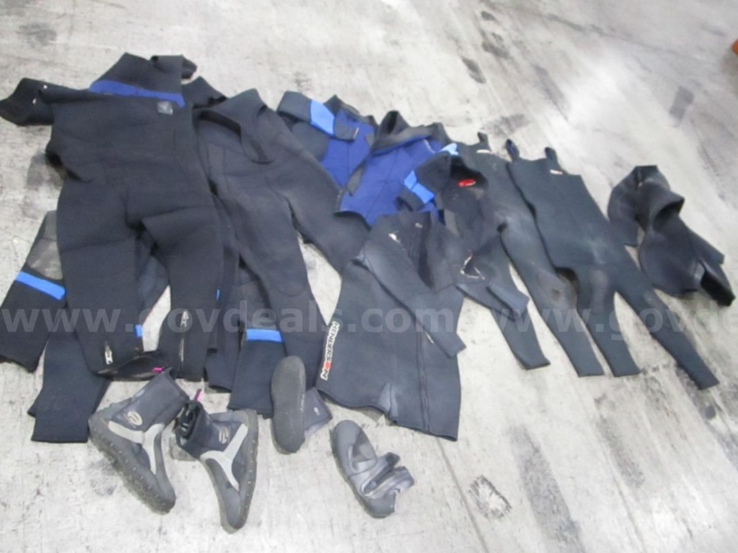 Water Bibs & Jackets (G)