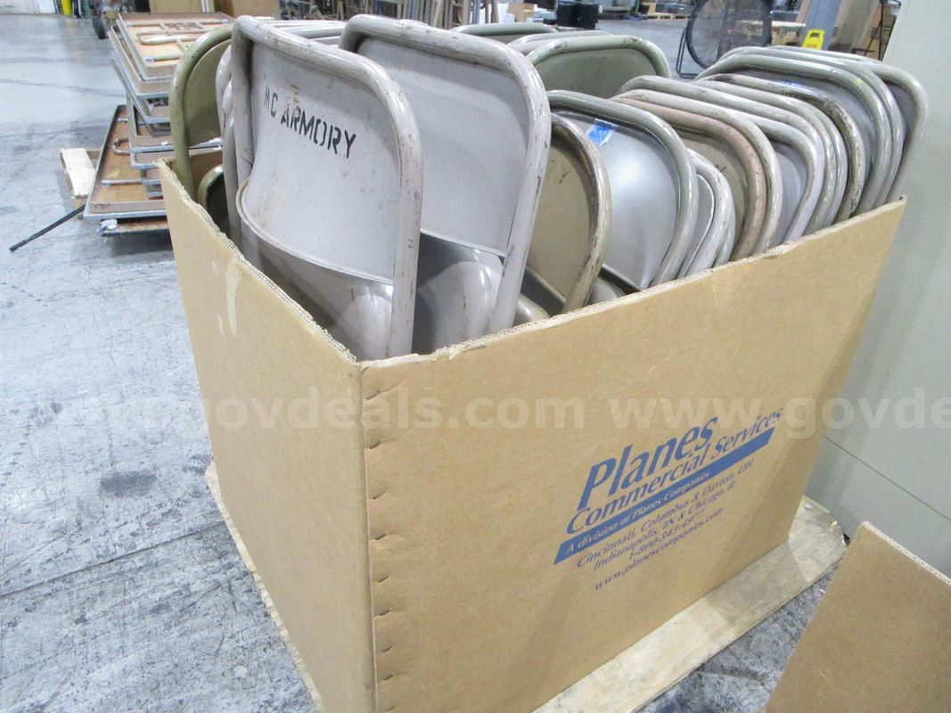 27 Folding Chairs (G)
