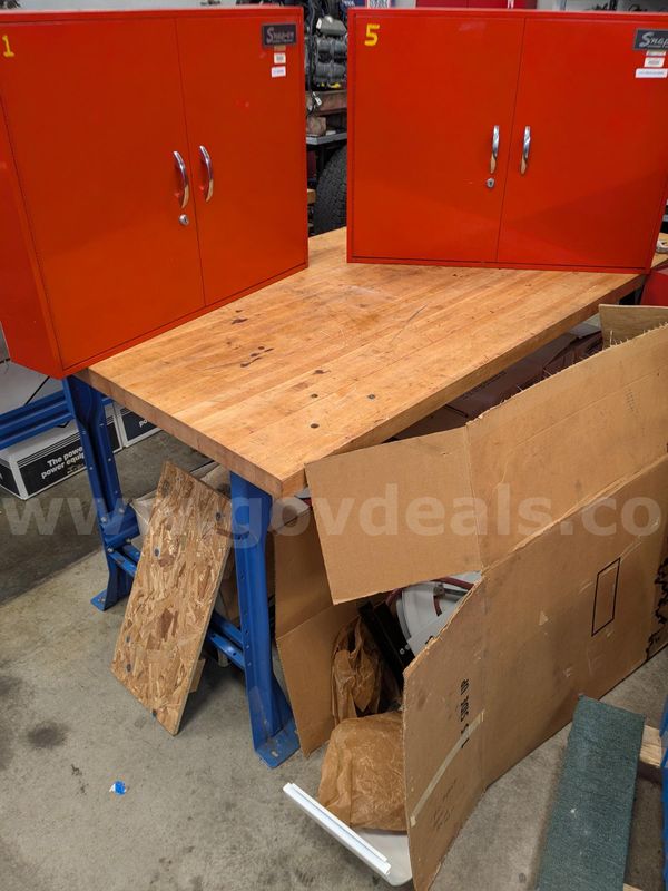 SNAP-ON wall mounted cabinets