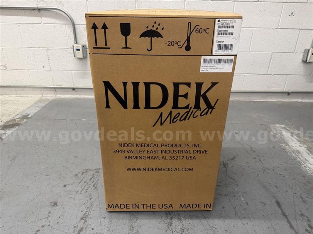 Nidek Medical Mark5 Nuvo M5c5 Oxygen Concentrator, Sn#202-21532