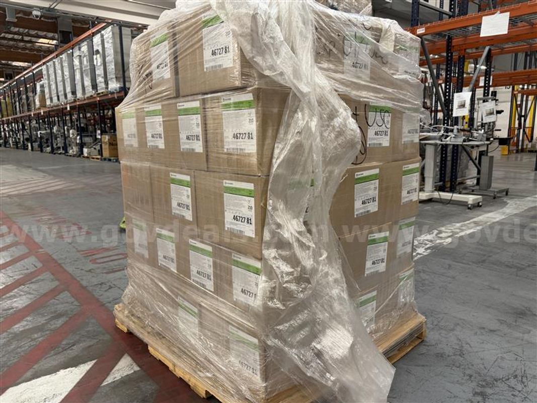 Expired Halyard 46727 Fluidshield N95 Mask, 50 Cases