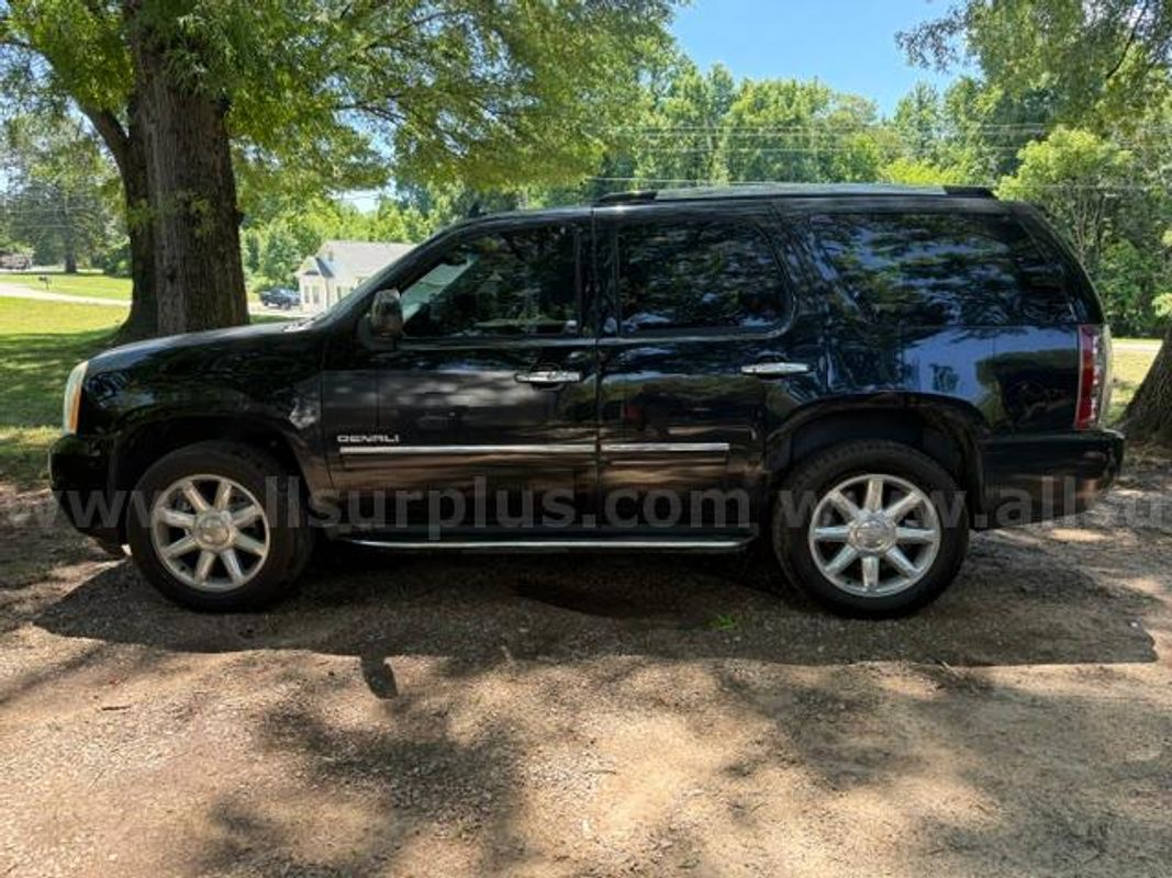 2013 GMC Yukon Denali
