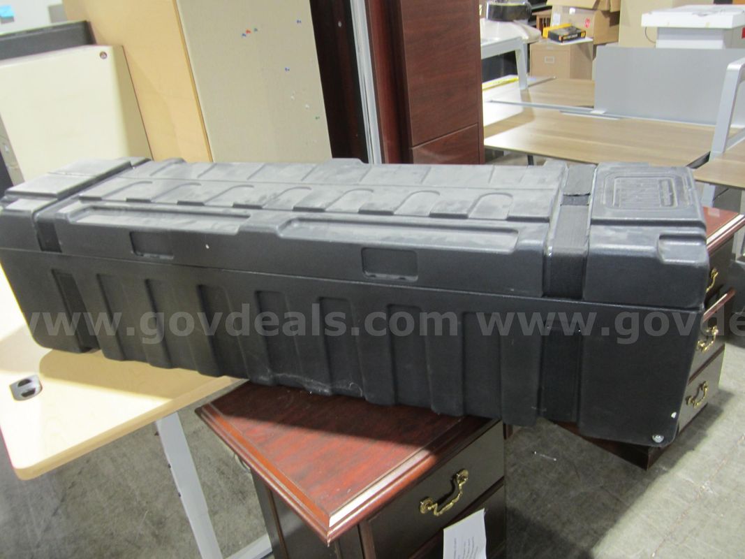 Portable Projector Screen Lot 572