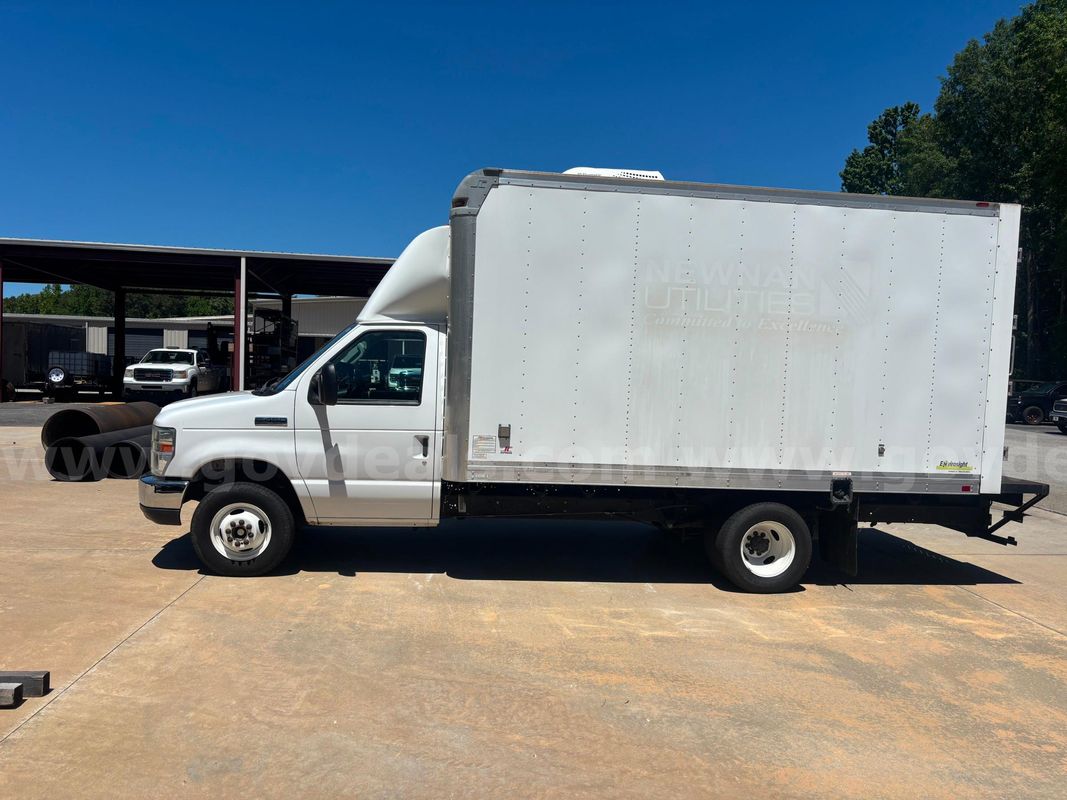 2016 Ford Econoline