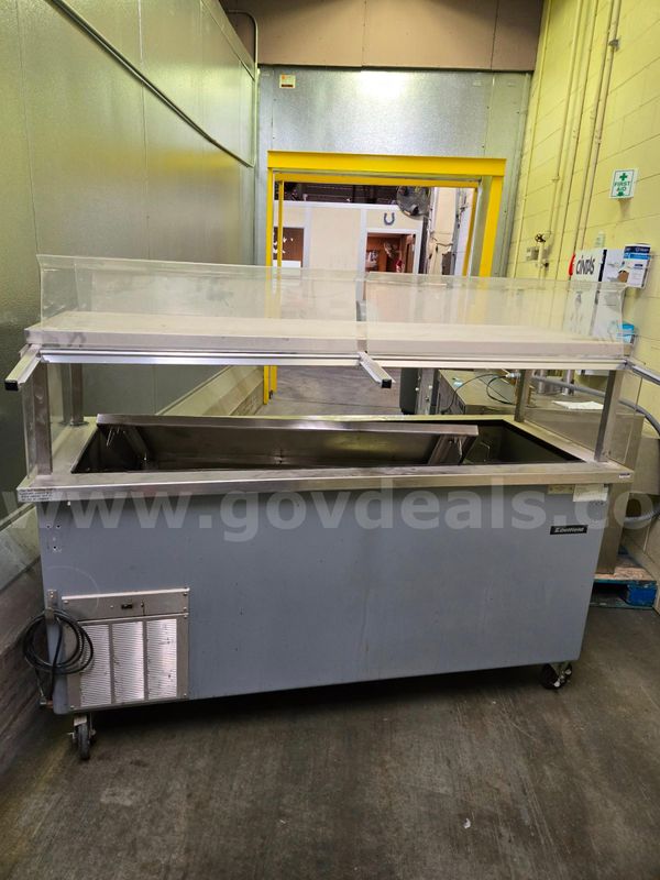 Delfield Ref Cold Pan Serving Counter