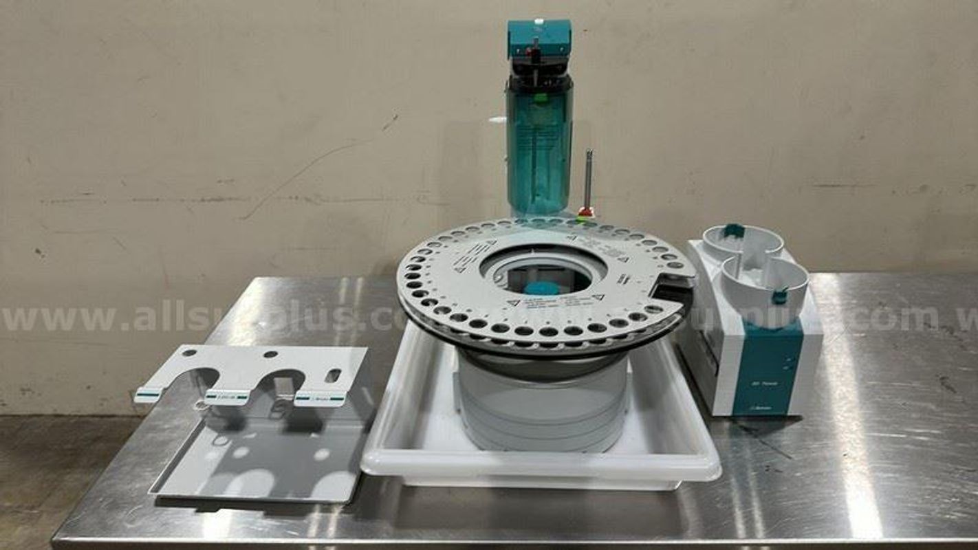 Metrohm 874, 851 Oven Sample Processor, and Titrando