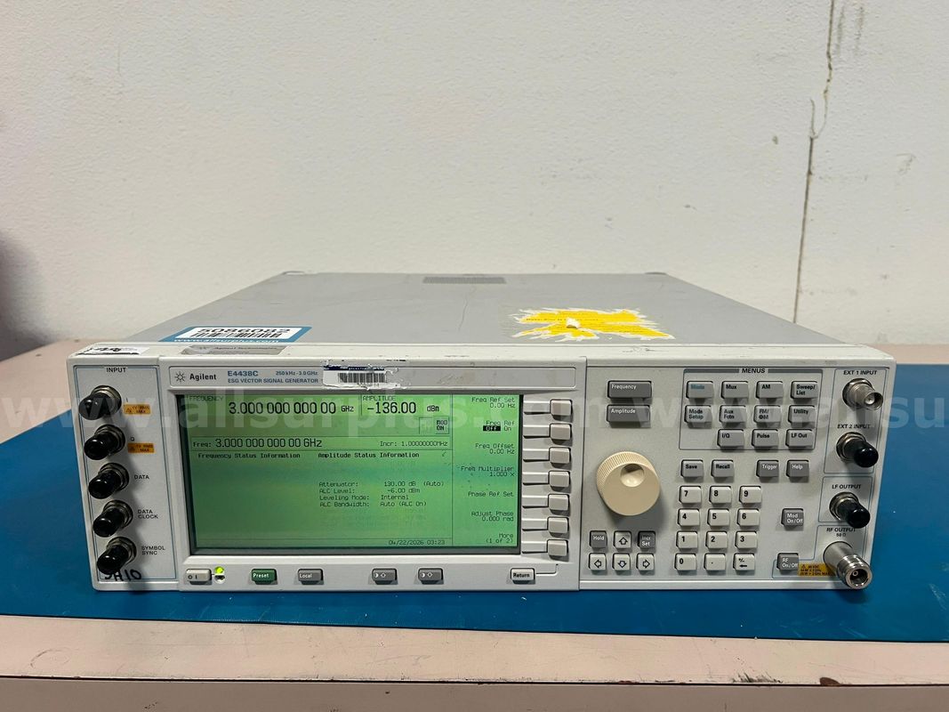 Agilent E4438C ESG Vector Signal Generator, 250kHz - 3.0 GHz