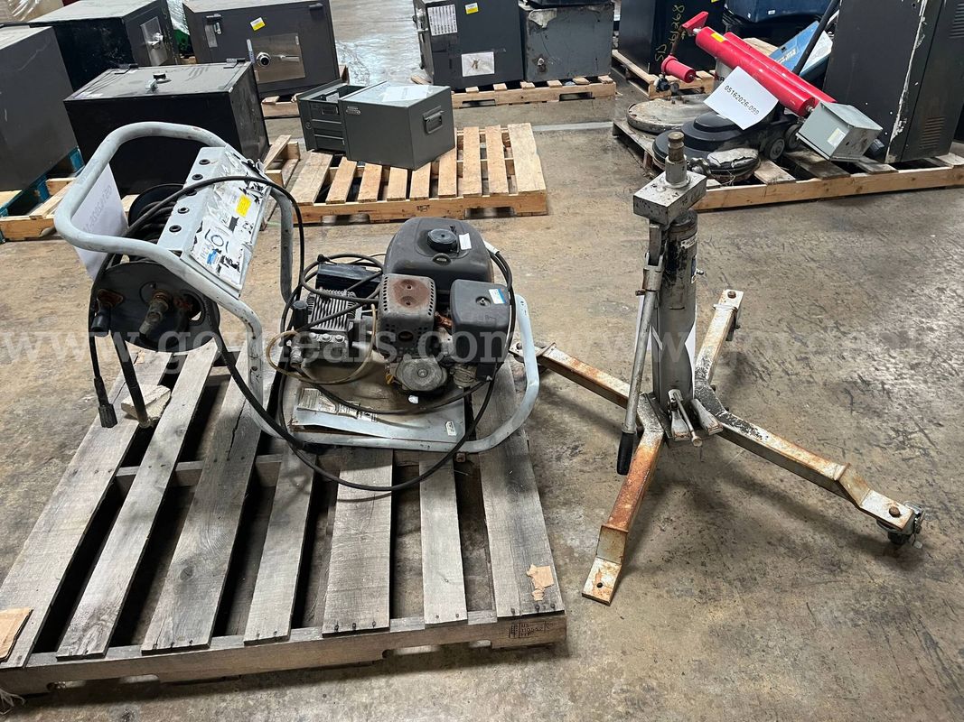 Lot of Pressure Washer and Jack Lift