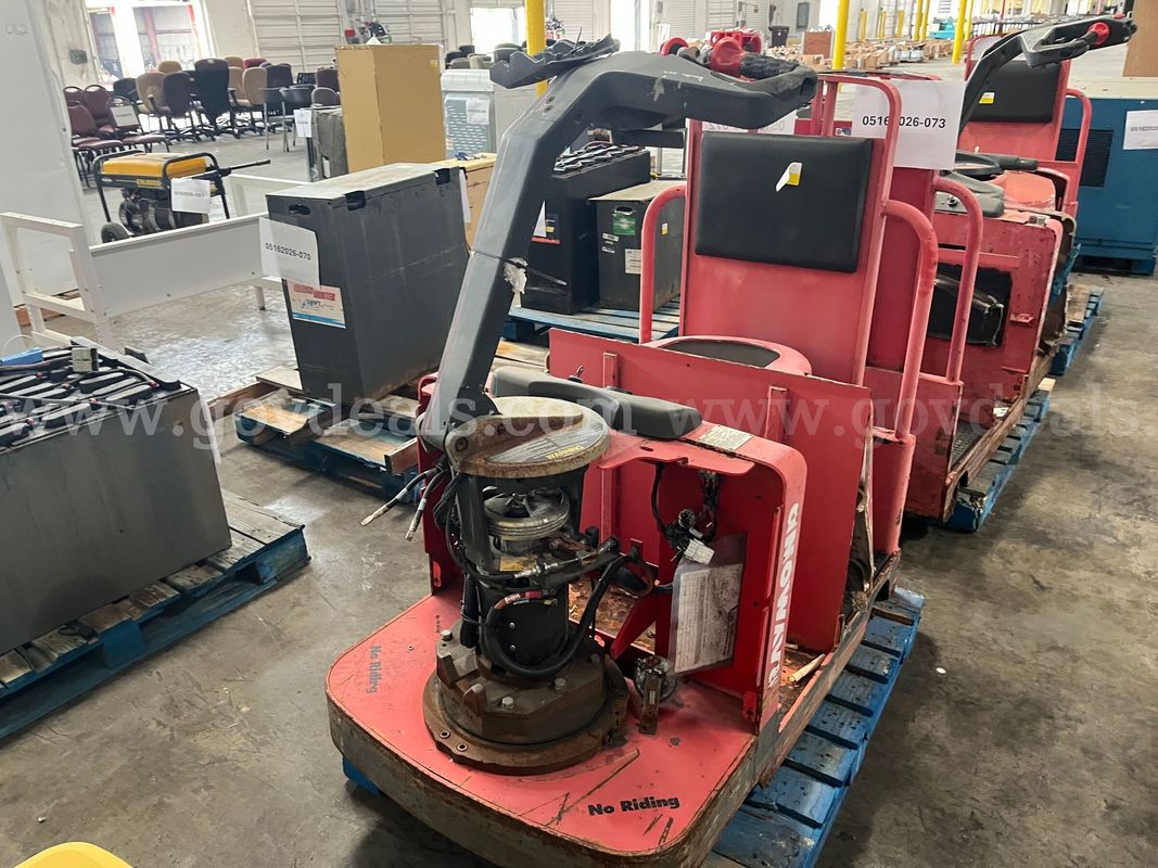 Lot of Electric Pallet Jacks