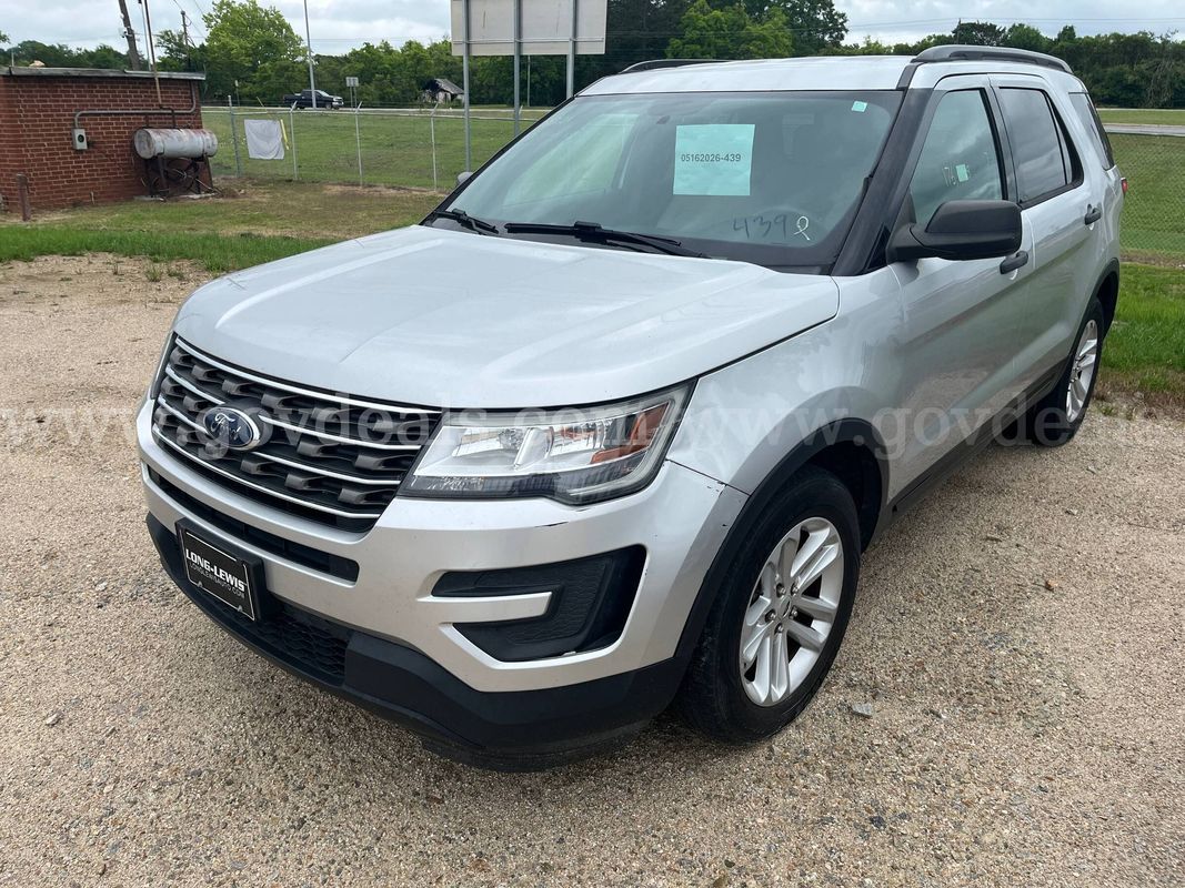 2017 Ford Explorer SUV