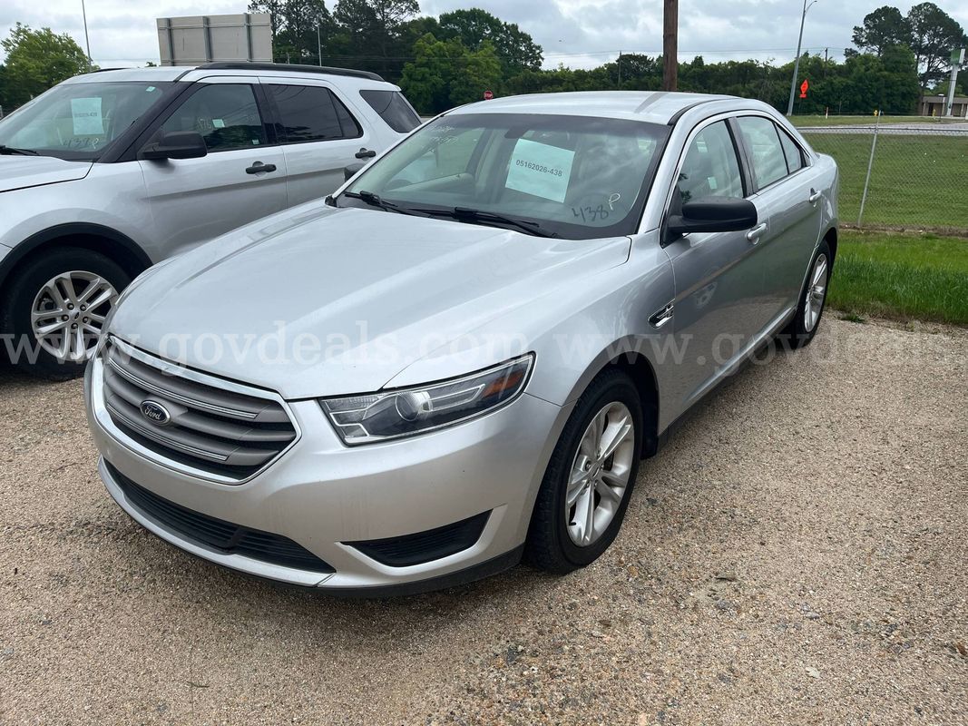 2018 Ford Taurus Sedan