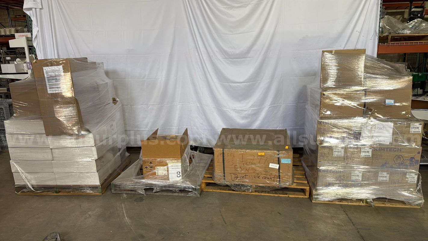 4 Pallets Kimtech Vista Nitrile and other laboratory consumables