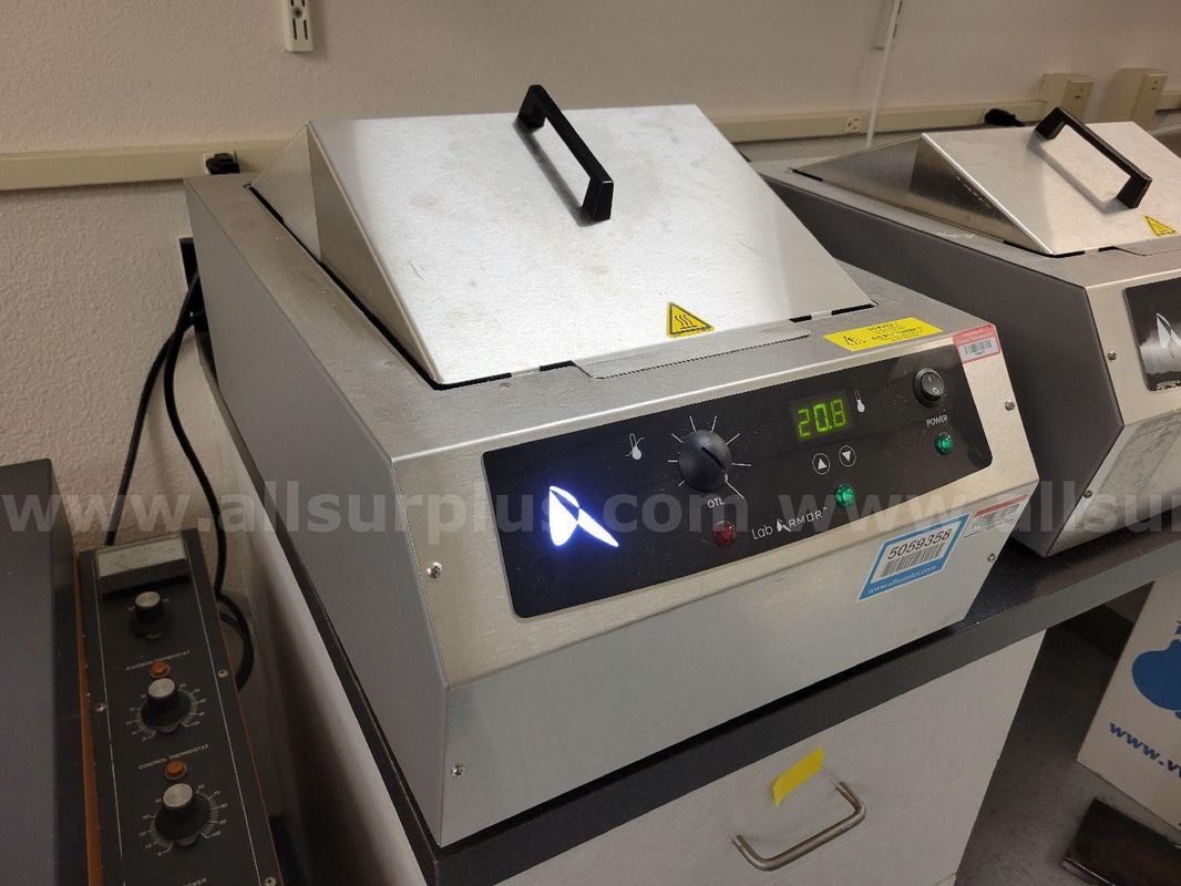 Lab Armor 74300-720 Heat Bath