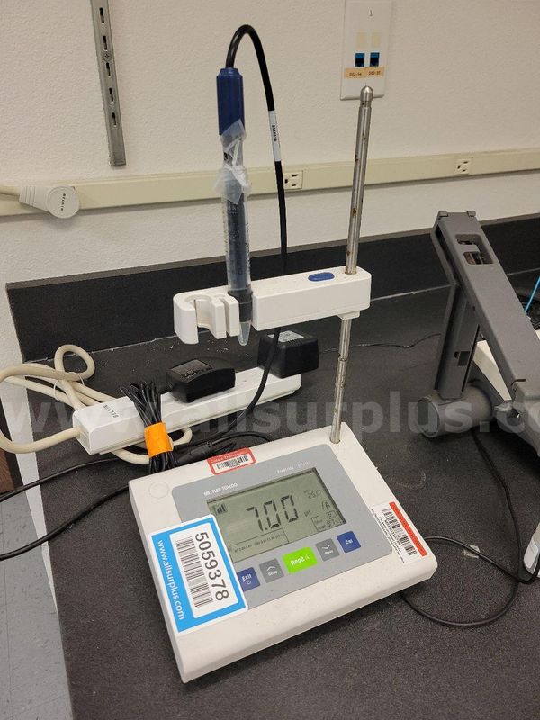 Mettler Toledo FiveEasy F20 pH Meter