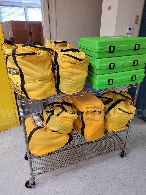 9pcs Spill Response Kits