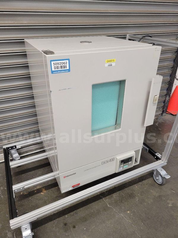 Yamato DKN400 Constant Temperature Oven