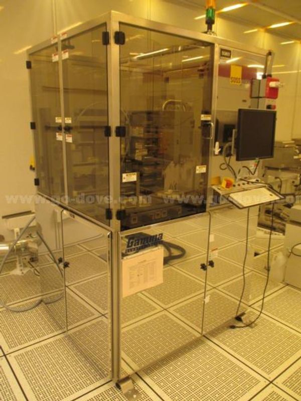 SUSS MicroTec Gamma Cluster Spin Coater System