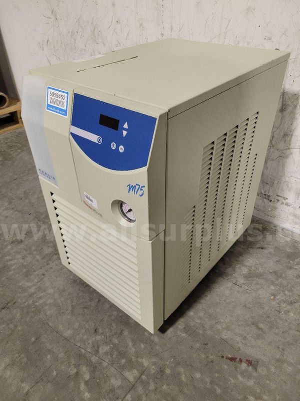 Thermo Neslab M75 Recirculating Chiller