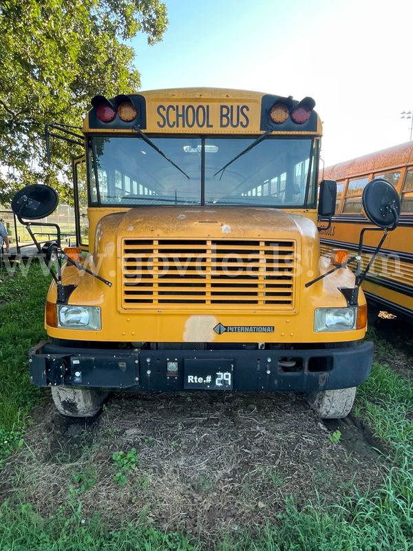 1999 International 3800