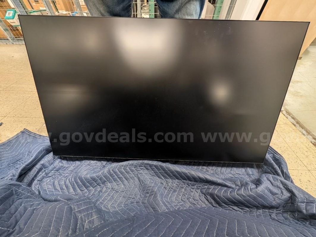 Lot of 3 NEC TVs pulled from Broadcast video wall