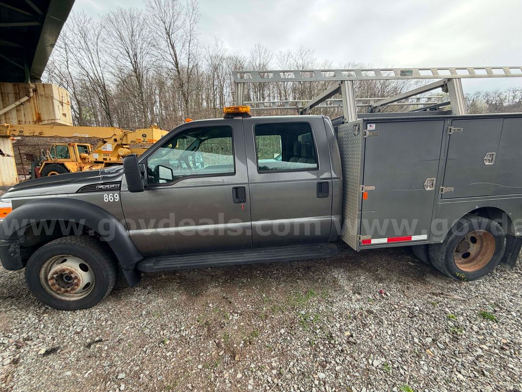 2012 Ford F-550