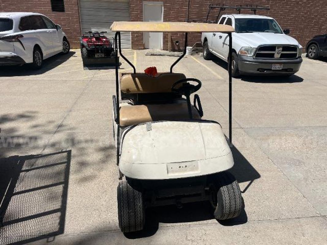EZ Go Golf Cart Unk Year