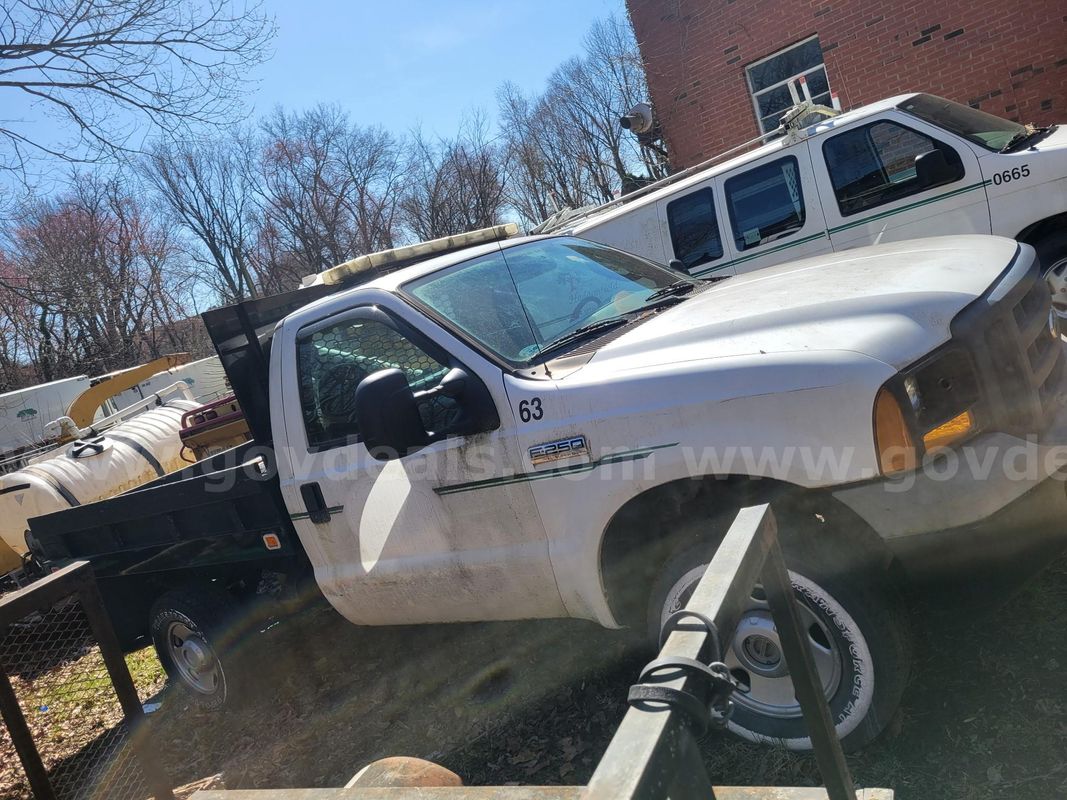 2006 Ford F-250 SD XL 4WD