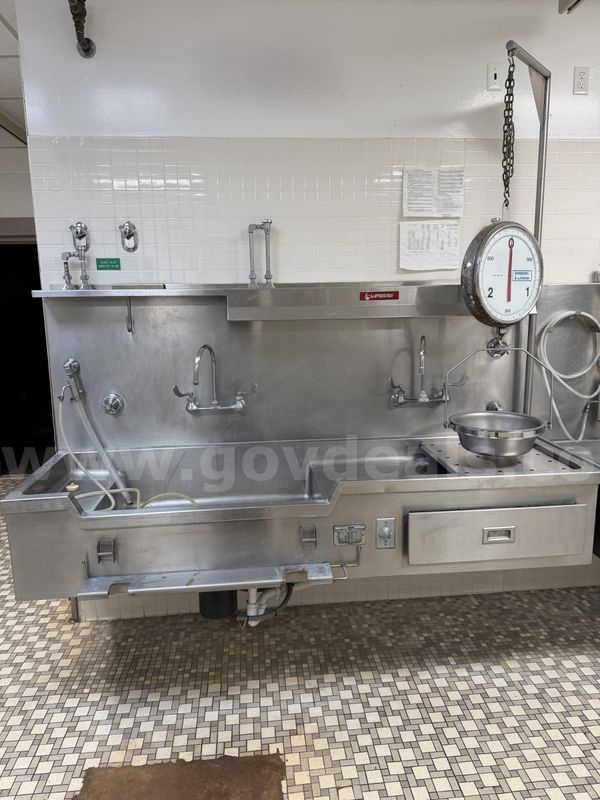 Stainless Steel Lipshaw Autopsy Station (Scale Not Included)