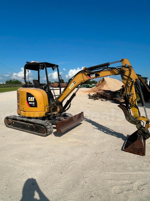 2015 Caterpillar 303.5e