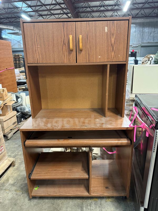 Small Wooden Computer Desk with Overhead Hutch