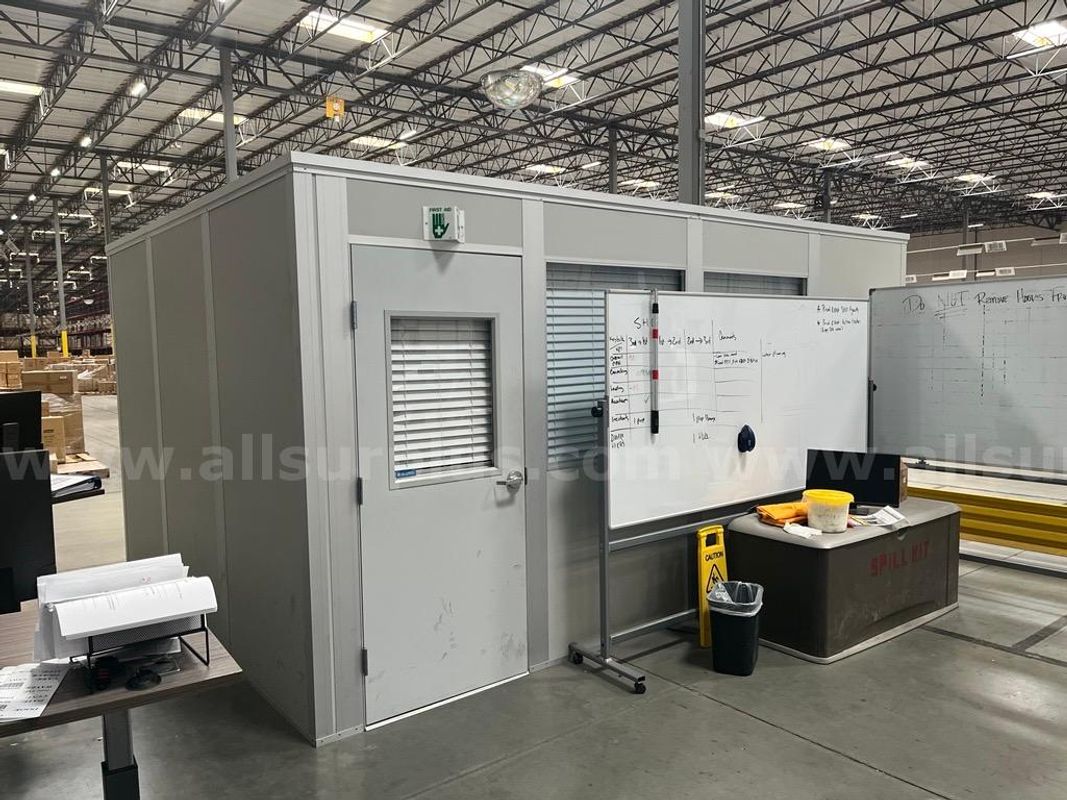 Global Industrial WBB2379094 - Pre-Fab 4 Wall Modular Office 12' x 16' x 8'