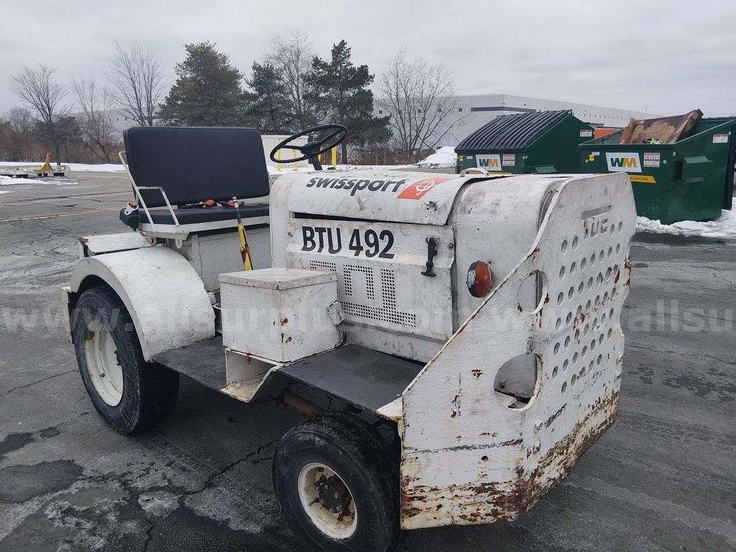 1999 Textron Baggage Tractor Unit