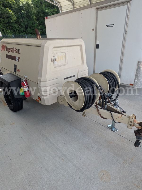Ingersoll Rand portable air compressor
