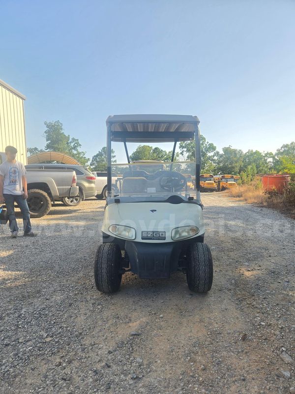EzGo Golf Cart