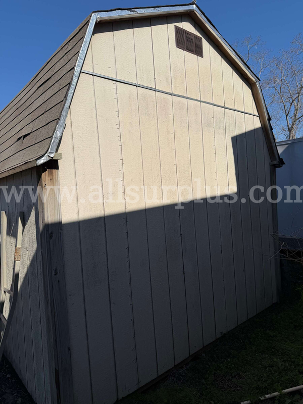10x20 PORTABLE STORAGE BUILDING ON SKIDS